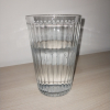 Glas mit Leitungswasser