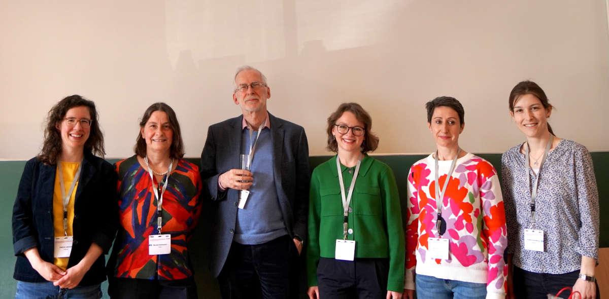 Gruppenfoto mit Valérie Labonté (Cochrane Deutschland), Monika Nothacker, Jürgen Matzat, Viktoria Jungreithmayr, Michaela Mai, Angelika Eisele-Metzger (Cochrane Deutschland)